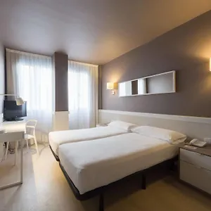 ** Hotell Paral-lel Spanien