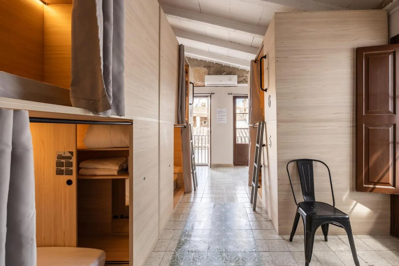 El Josemari Youth Hostel - Albergue Juvenil Palma de Mallorca