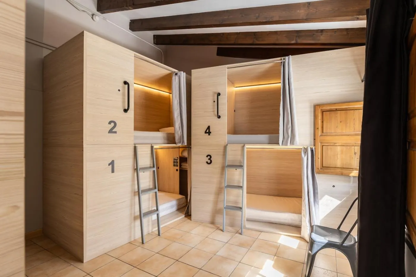El Josemari Youth Hostel - Albergue Juvenil Palma de Mallorca Spain